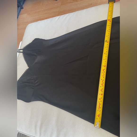 Aritzia long dress - Picture 5 of 7